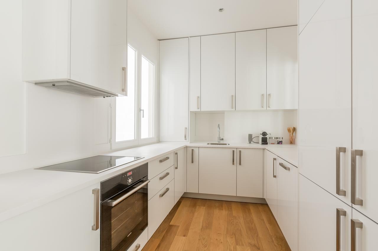 Apartment Chic For 4 Champs-elysees Robert Estienne 4